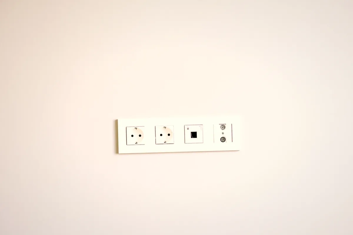 Prețul energiei ajunge la 1.639 de lei/MWh în România