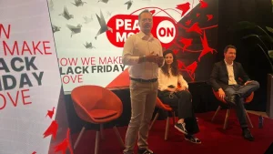Șapte din zece români nu vor să cheltuiască mai mult de 1.000 de lei de Black Friday