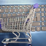 Sectorul de comerț electronic din România, estimat la 13,5 miliarde de euro în 2026